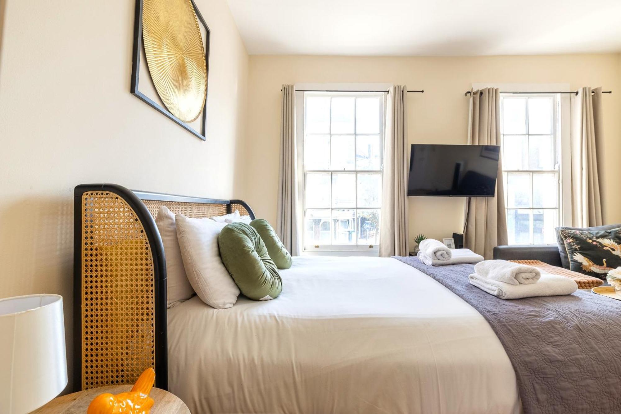 Апартаменты Kings Cross Pad Лондон Экстерьер фото