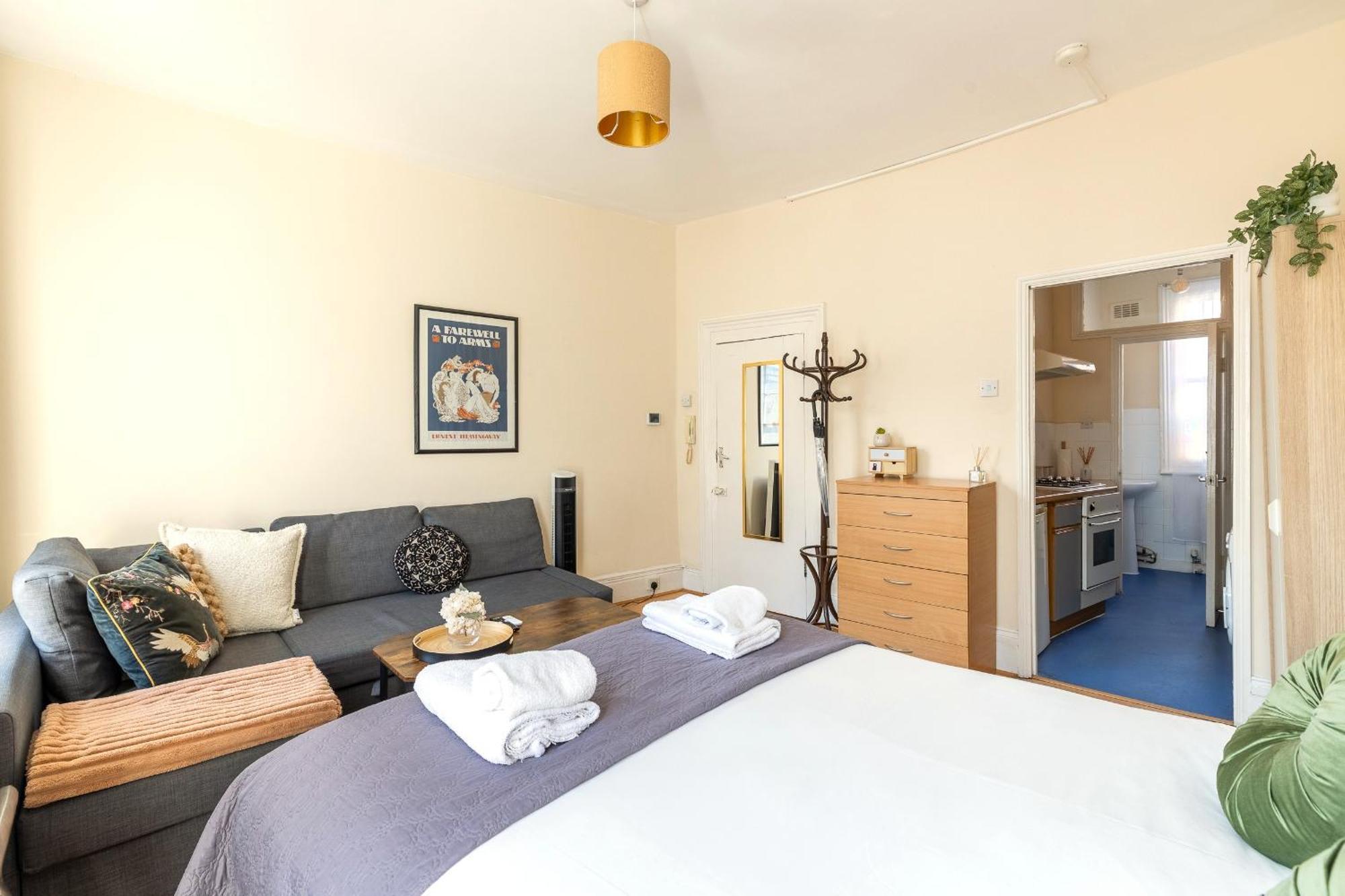 Апартаменты Kings Cross Pad Лондон Экстерьер фото